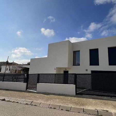 فيلا Casa Moderna Roses Con Piscina Y Jardin Mas Bosca, Roses Palau Saverdera المظهر الخارجي الصورة