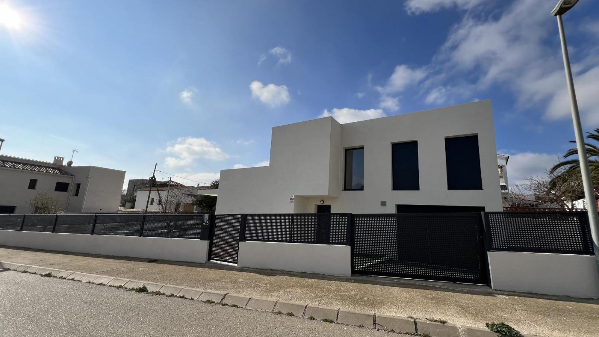 فيلا Casa Moderna Roses Con Piscina Y Jardin Mas Bosca, Roses Palau Saverdera المظهر الخارجي الصورة