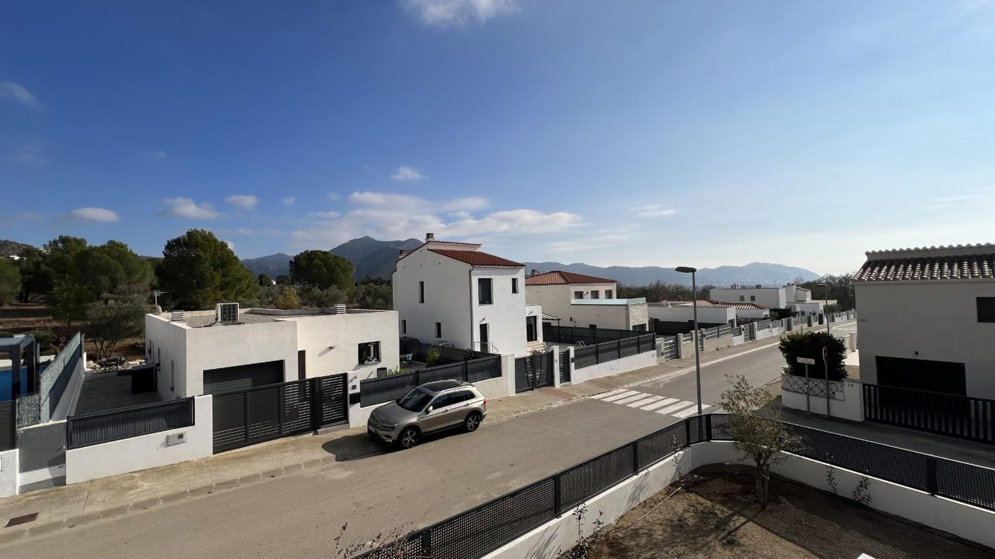 فيلا Casa Moderna Roses Con Piscina Y Jardin Mas Bosca, Roses Palau Saverdera المظهر الخارجي الصورة