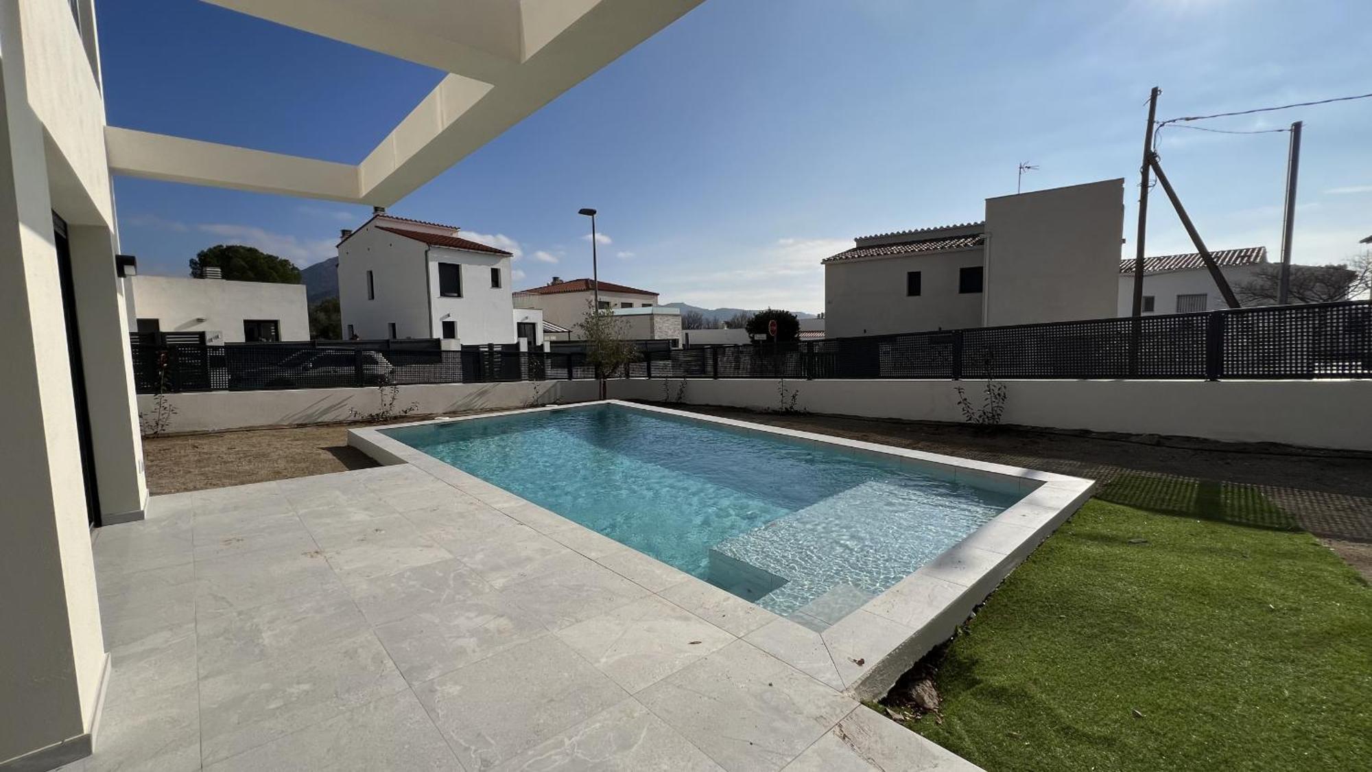 فيلا Casa Moderna Roses Con Piscina Y Jardin Mas Bosca, Roses Palau Saverdera المظهر الخارجي الصورة